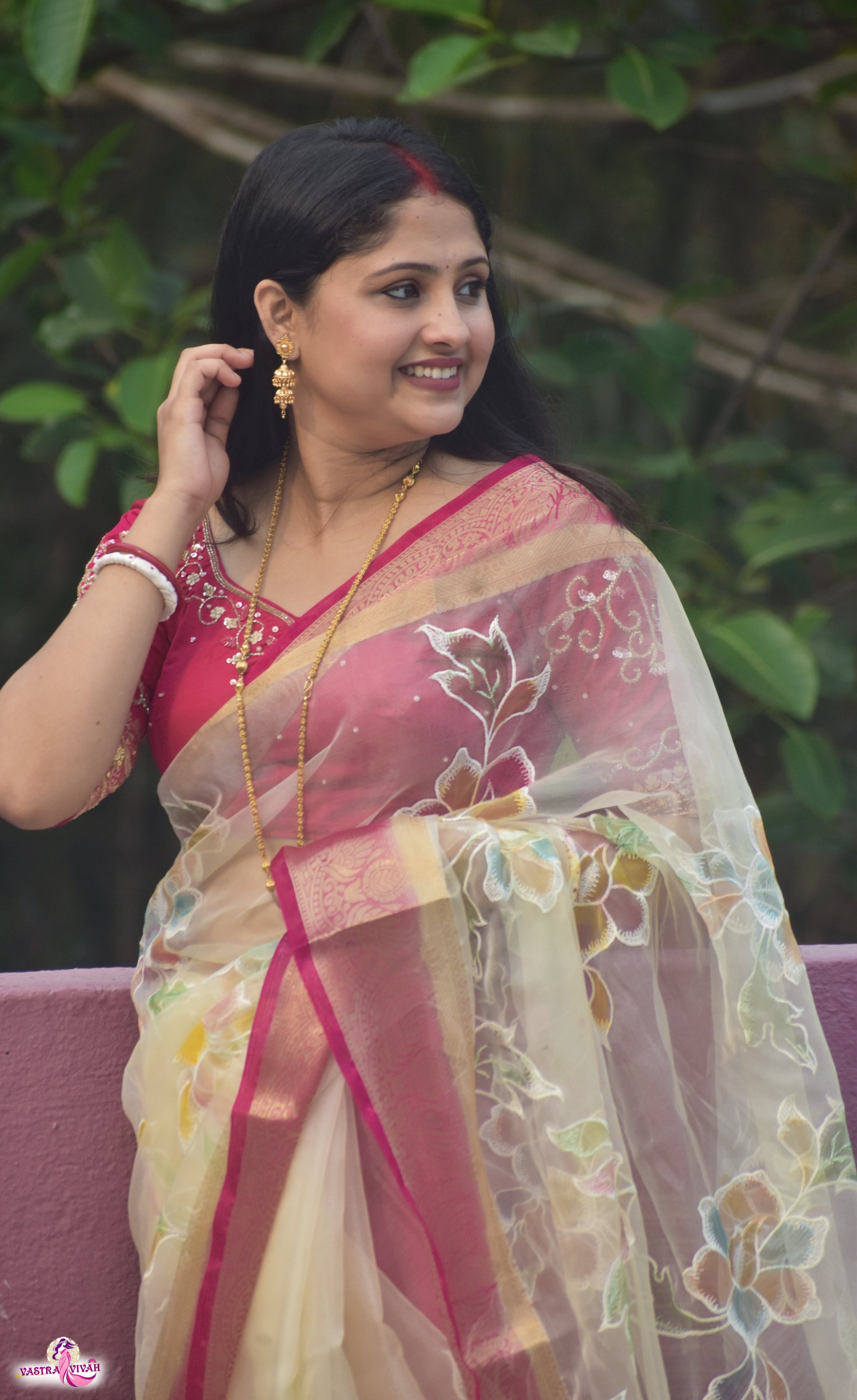 WHITE PINK ORGANZA SAREE