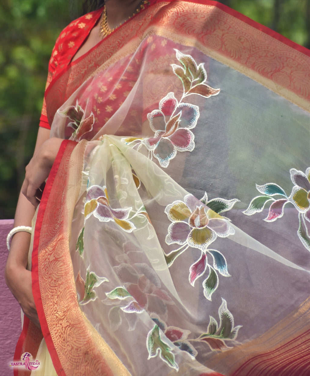 WHITE RED ORGANZA SAREE