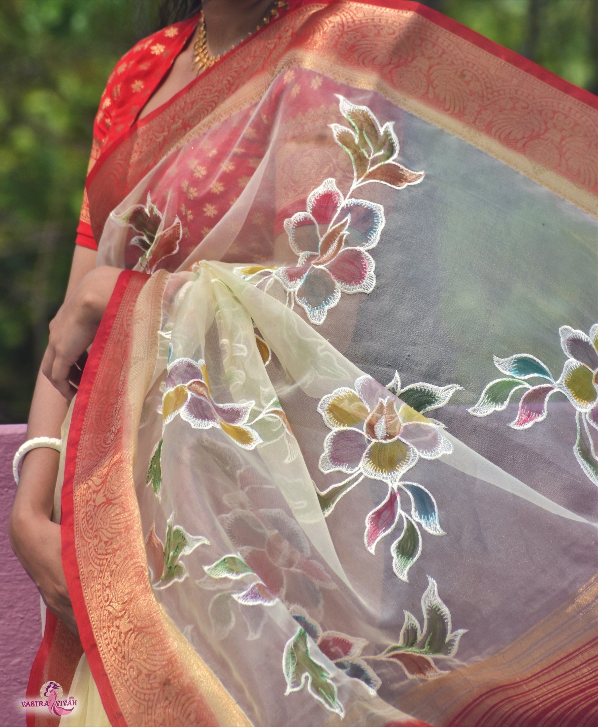 WHITE RED ORGANZA SAREE