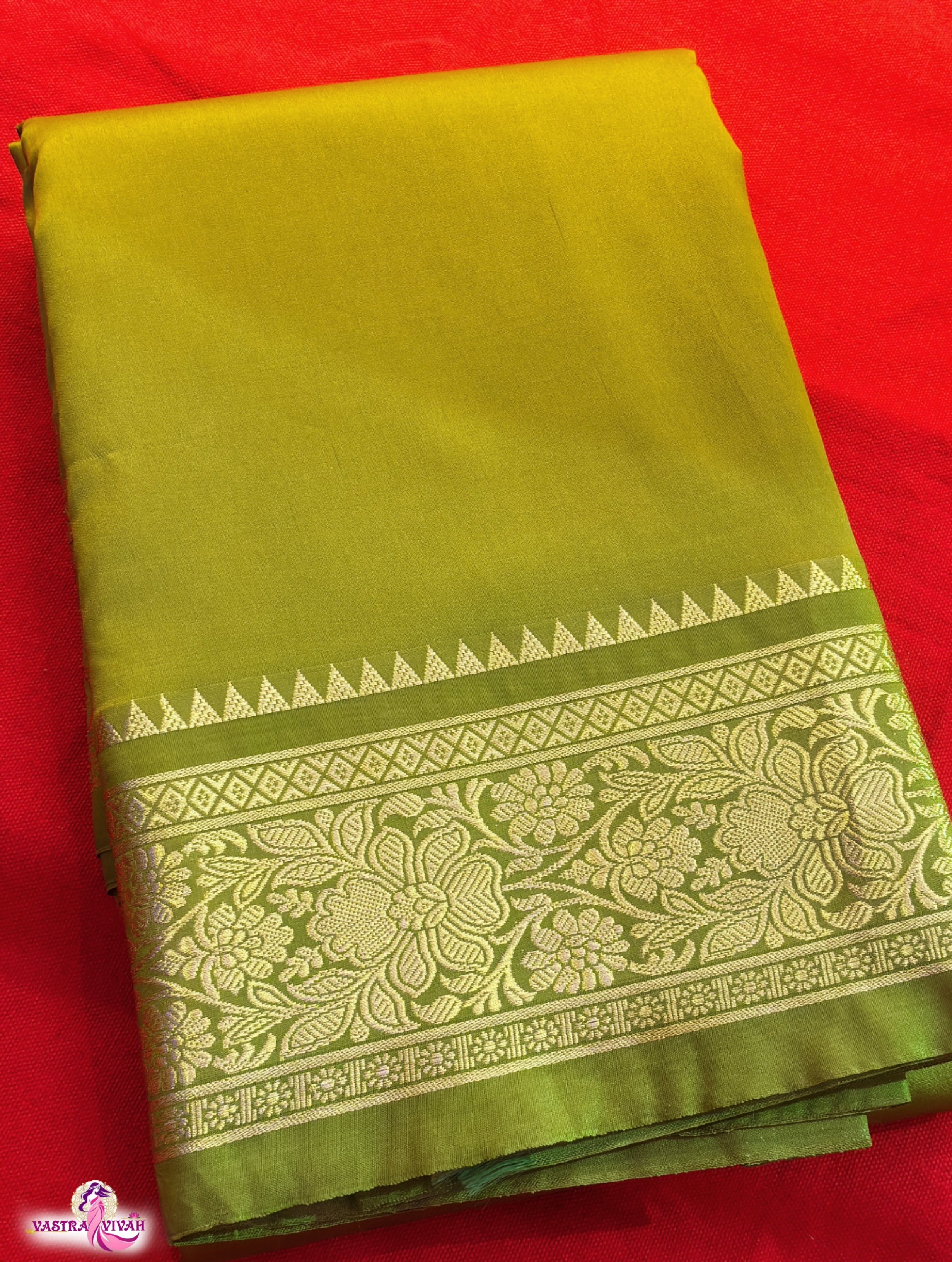 OLIVE GREEN SILK SAREE